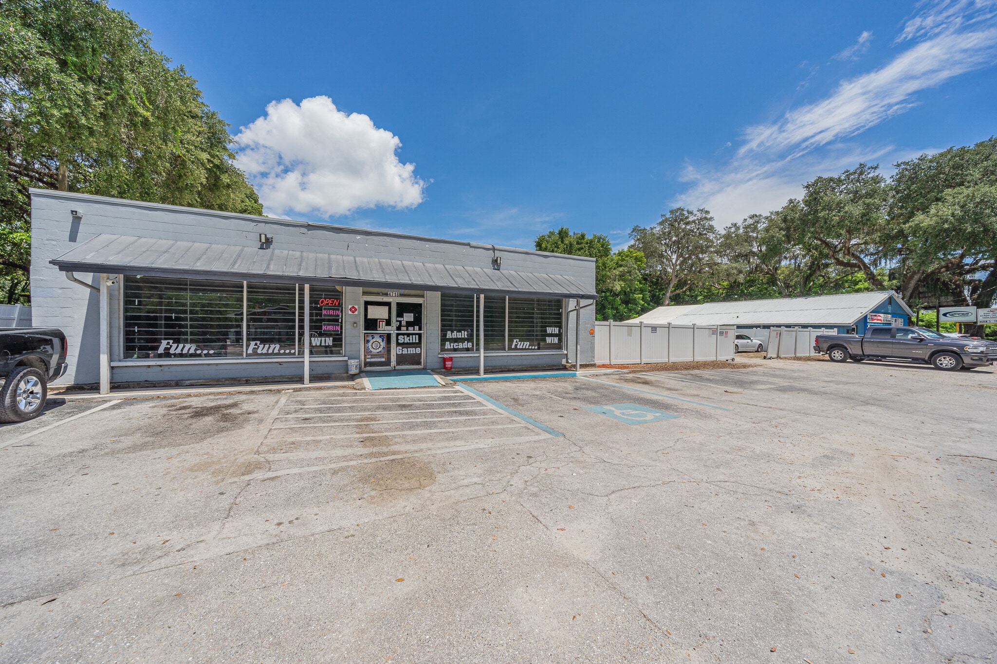 4718 Gall Blvd, Zephyrhills, FL for Sale