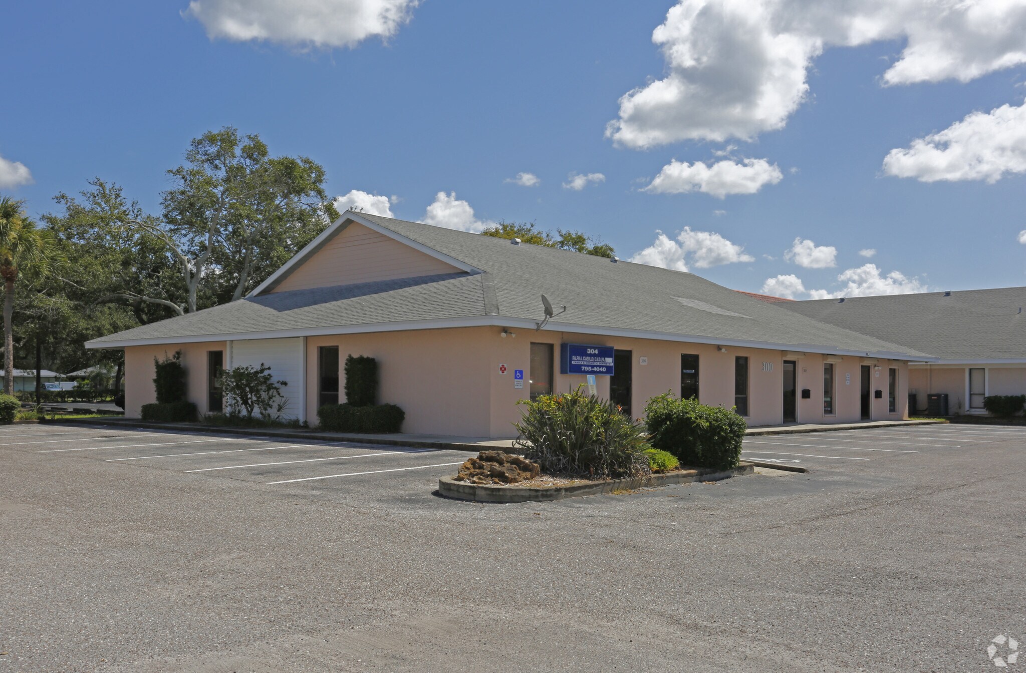 6220 Manatee Ave W, Bradenton, FL for Sale
