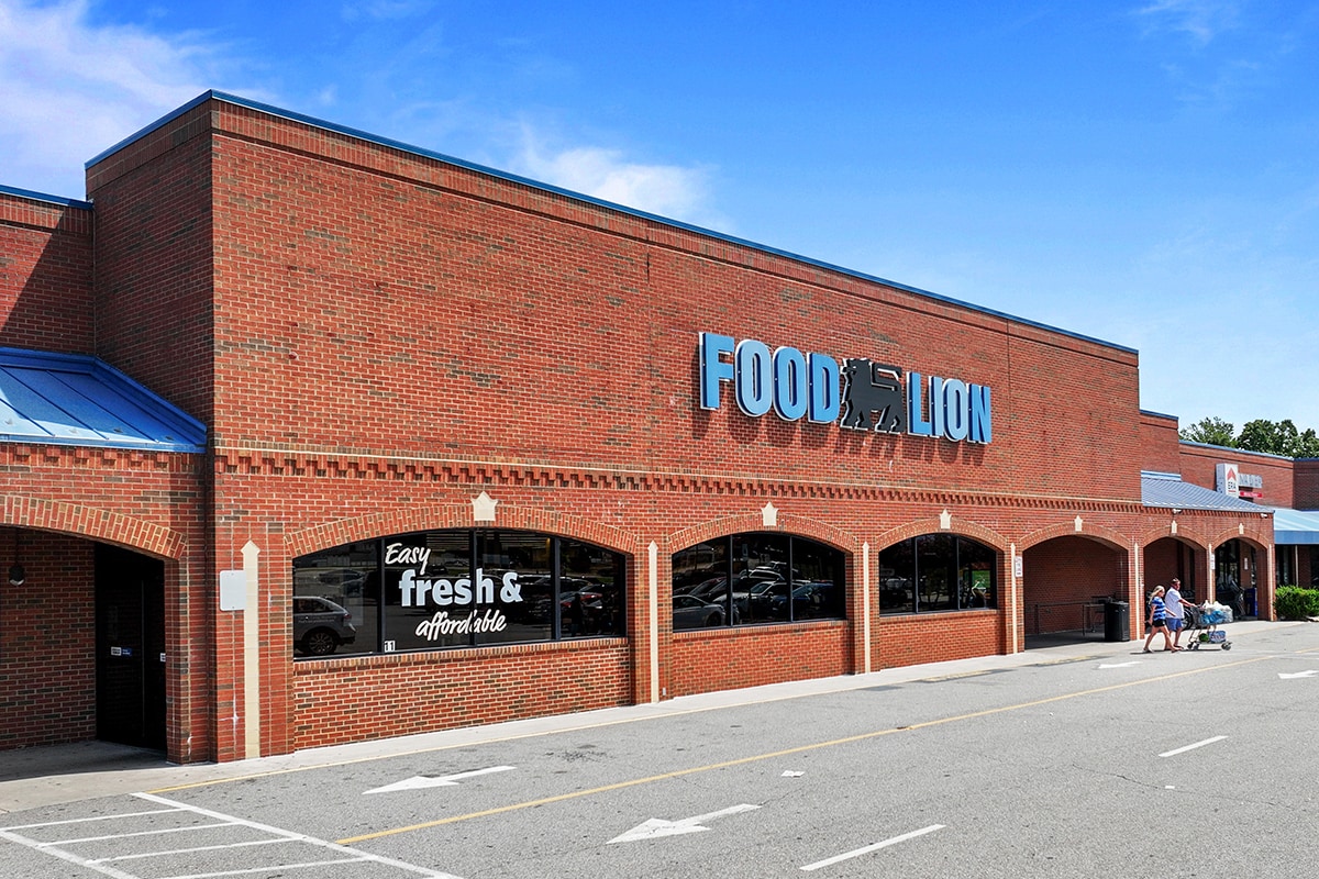 1-34 Dunlop Village Cir, Colonial Heights, VA for Rent