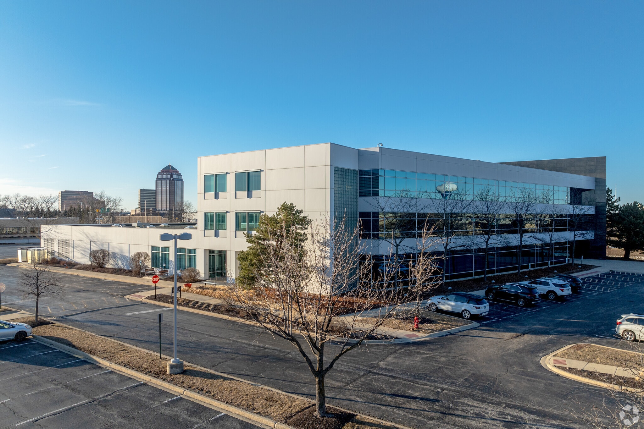 900 N Arlington Heights Rd, Itasca, IL for Rent