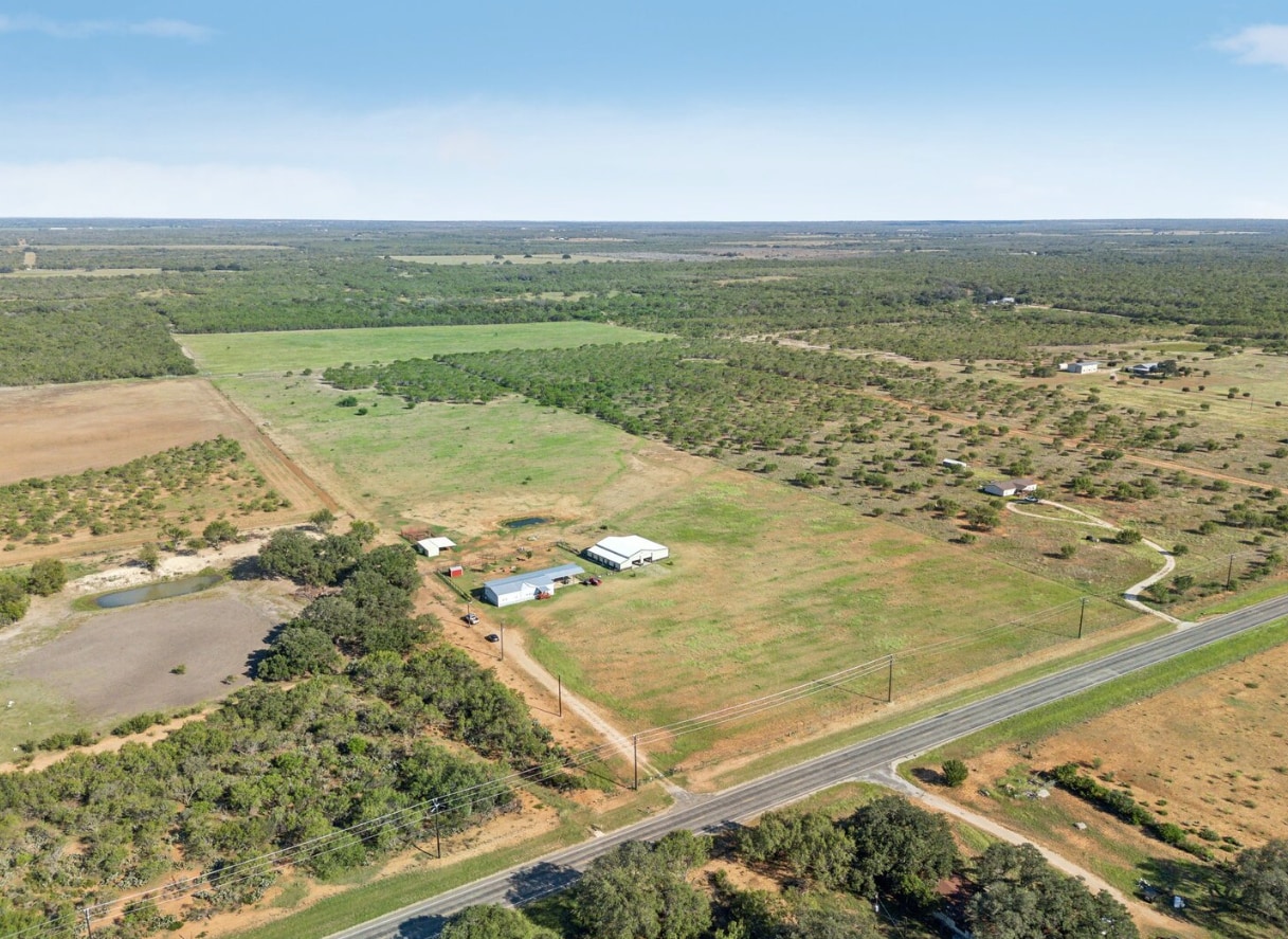 9009 FM 462 S, Hondo, TX for Sale