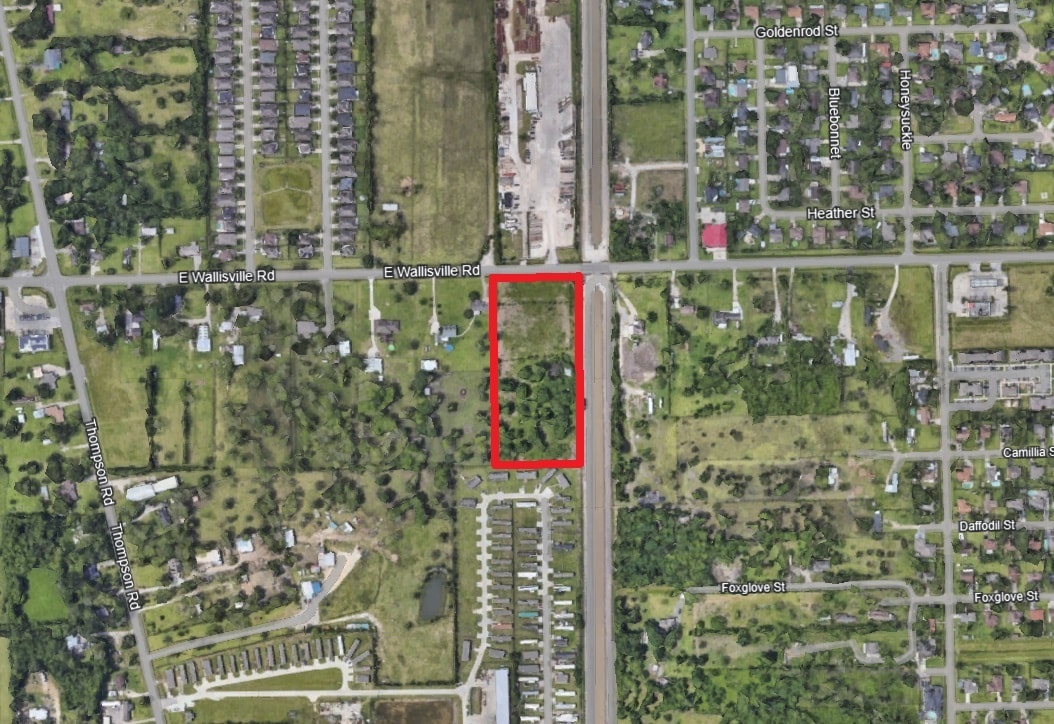 2020 Wallisville rd, Highlands, TX for Sale