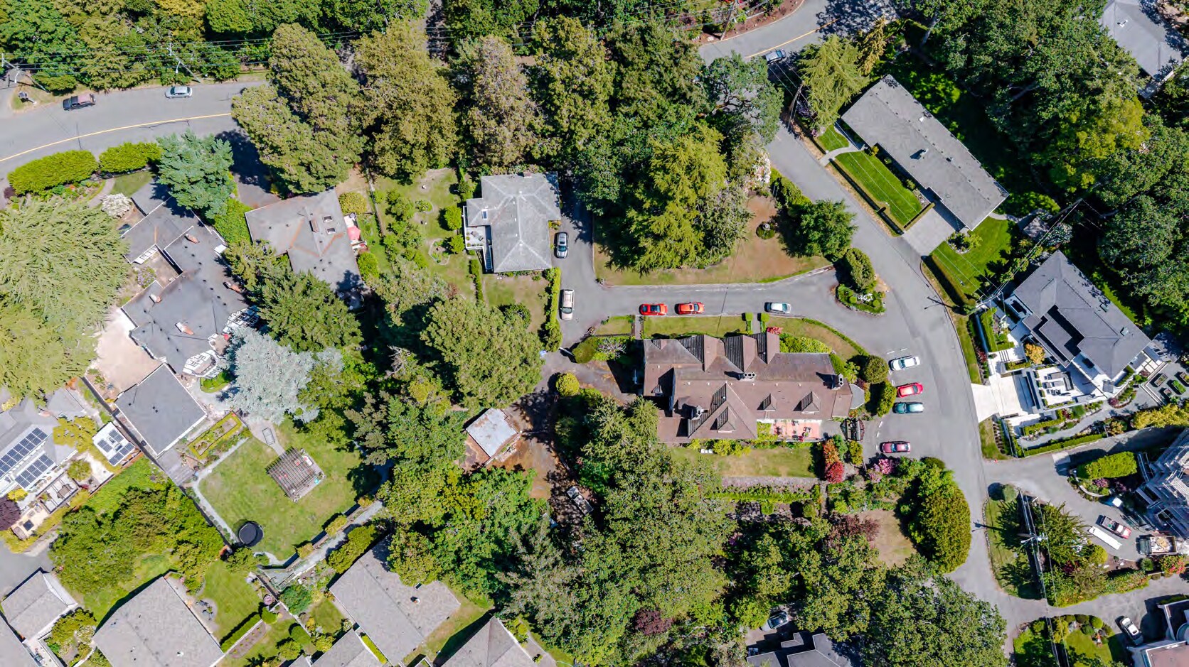 1325-1337 Rockland Av, Victoria, BC for Sale