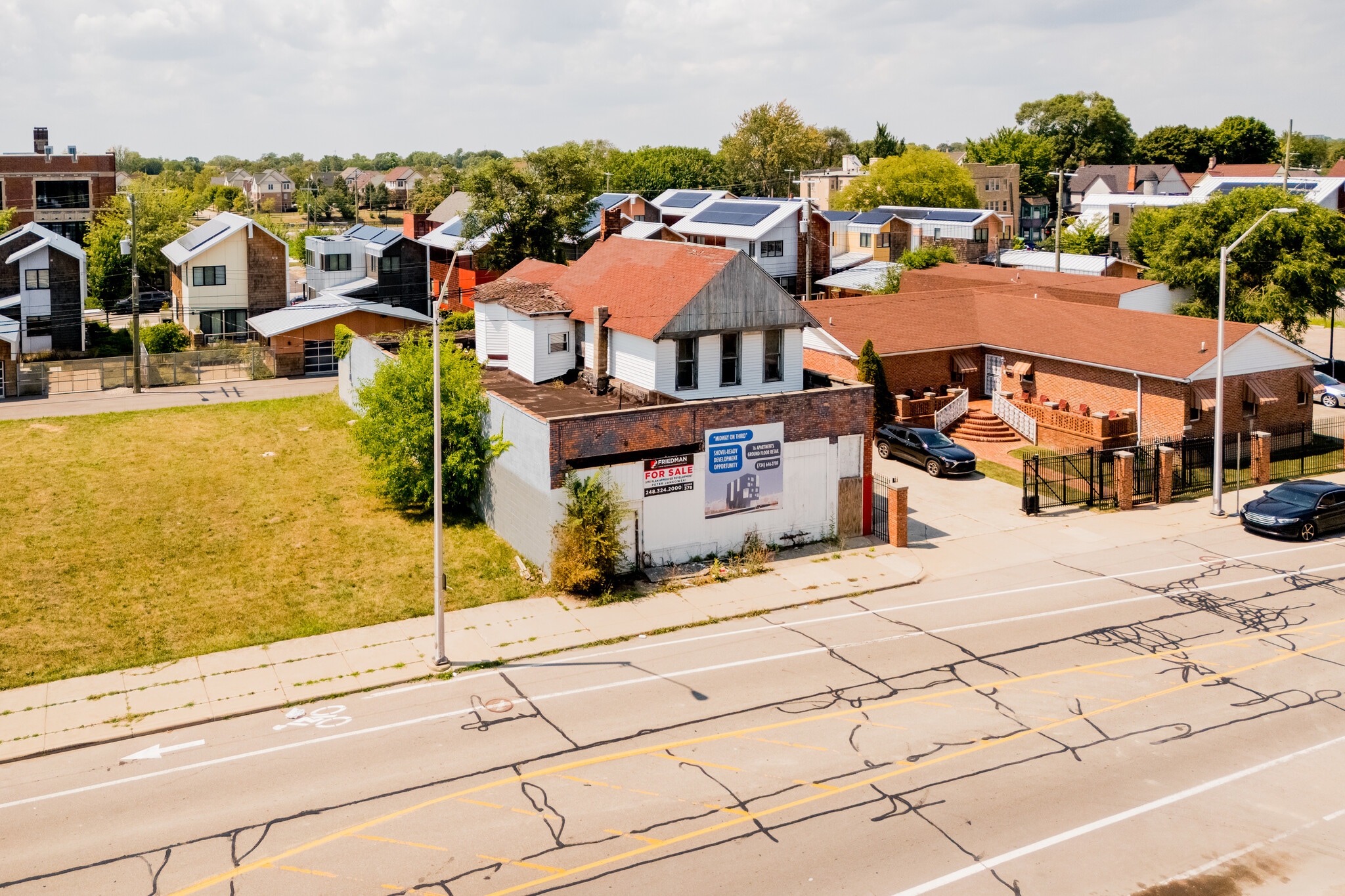 3939 3rd St, Detroit, MI for Sale