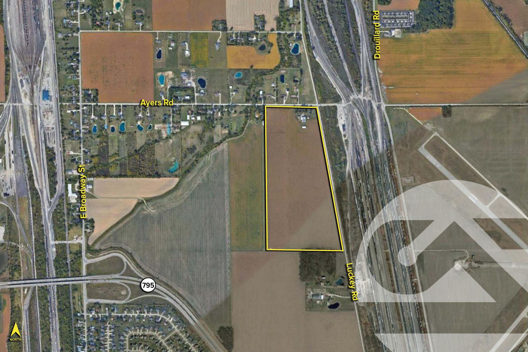 5235 Ayers Rd, Walbridge, OH for Sale