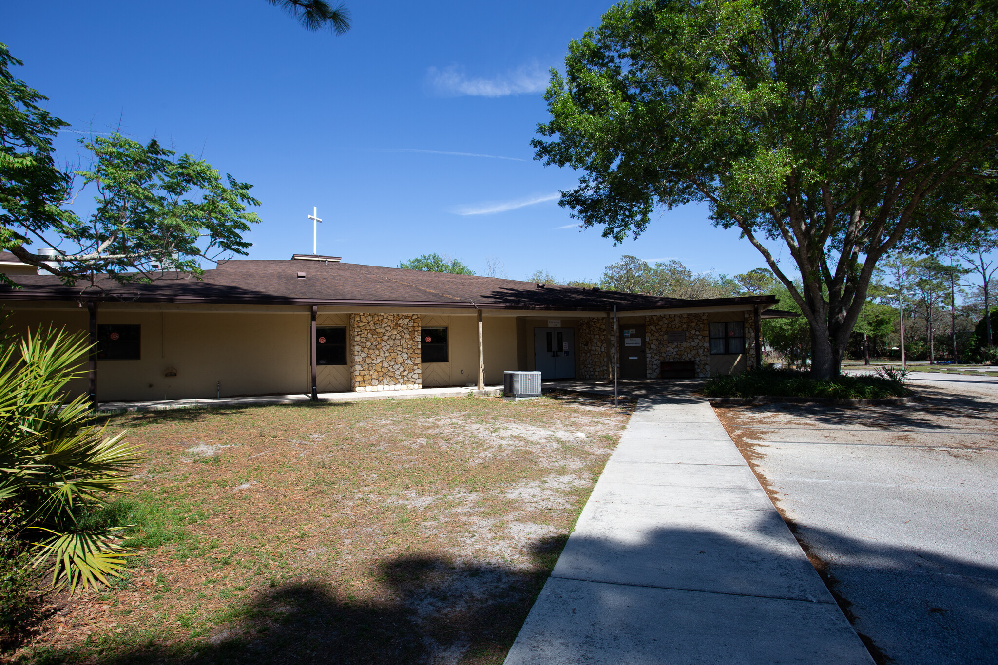 3925 Red Bug Lake Rd, Casselberry, FL for Sale