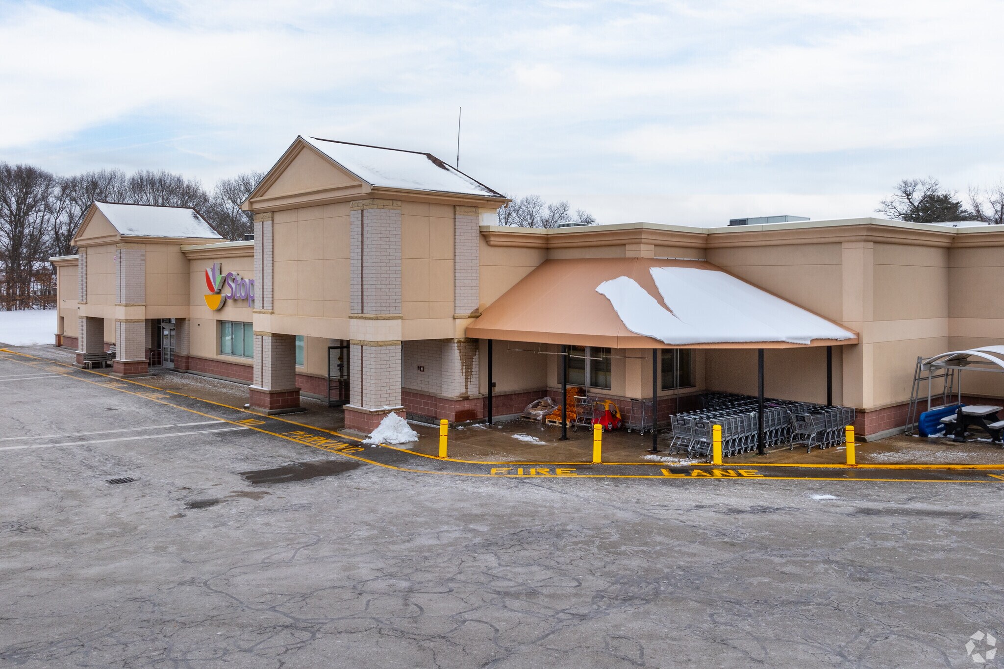 1475 Newman Ave, Seekonk, MA for Rent