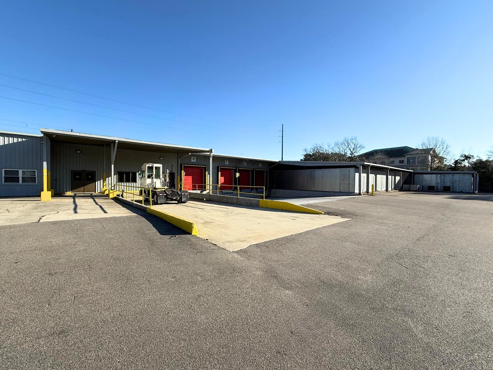 2501 E President St, Savannah, GA for Rent