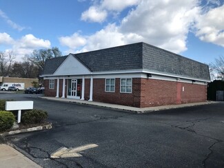 West Caldwell, NJ Bank - 995 Bloomfield Ave