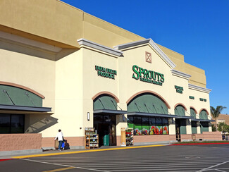 West Hills, CA Retail - 6633 Fallbrook Ave