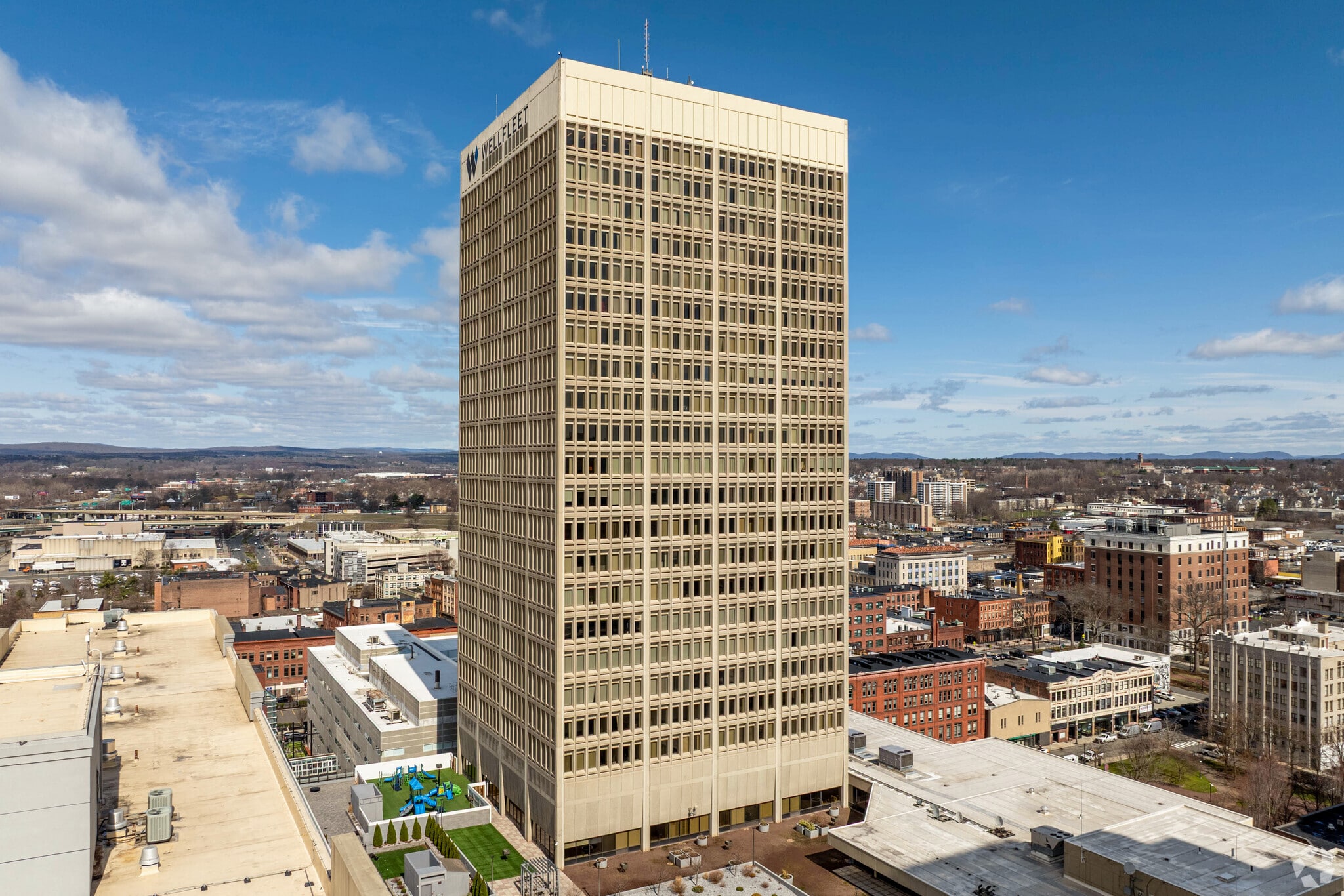 1500 Main St, Springfield, MA for Rent