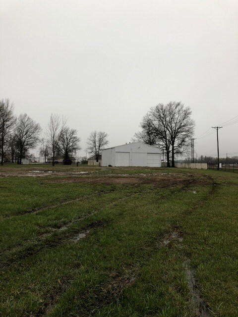 Frontage Rd, Marshall, IL for Rent