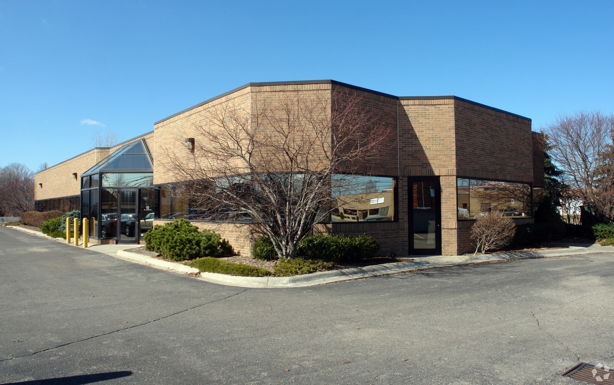 33830 Harper Ave, Clinton Township, MI for Rent