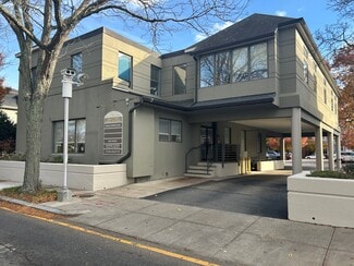 Providence, RI Medical - 425 Angell St