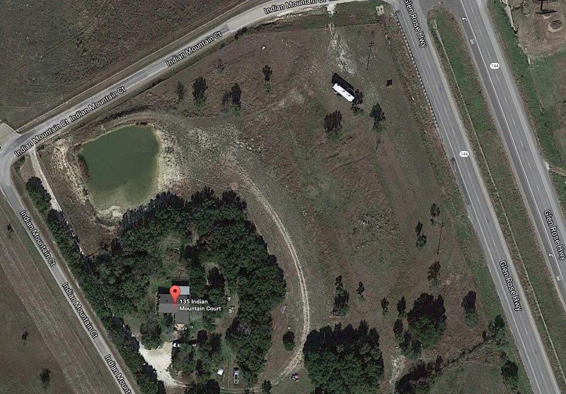 135 Indian Mountain Ct, Granbury, TX for Sale