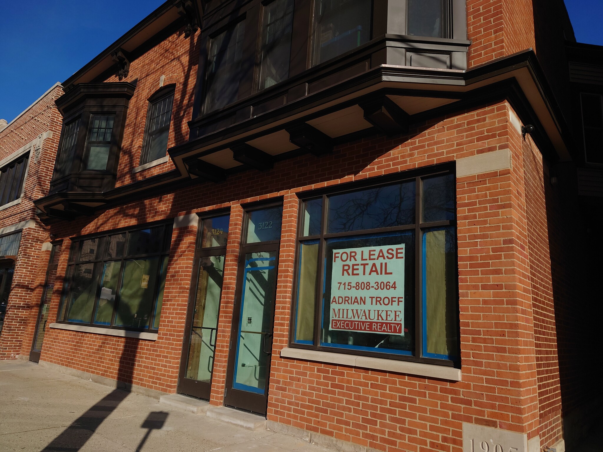 3122-3136 N Downer Ave, Milwaukee, WI for Rent