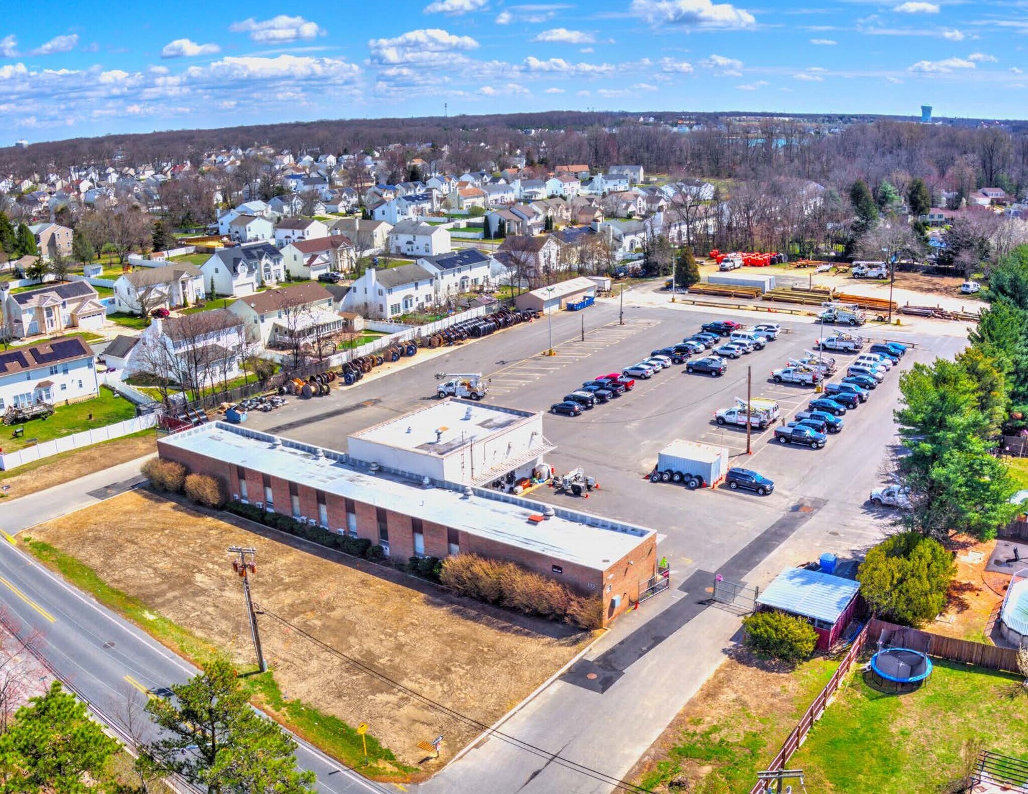 132 Jarvis Rd Sicklerville, NJ 08081 Flex Property for Lease on