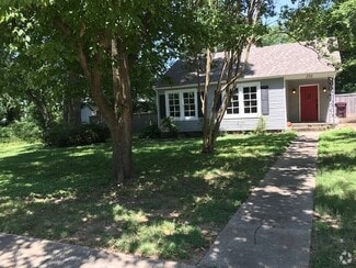 Collierville, TN Retail - 258 S Center St