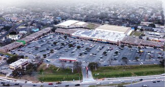 Austin, TX Retail - 2000 Slaughter Ln W Austin, TX Retail - 2000 Slaughter Ln W
