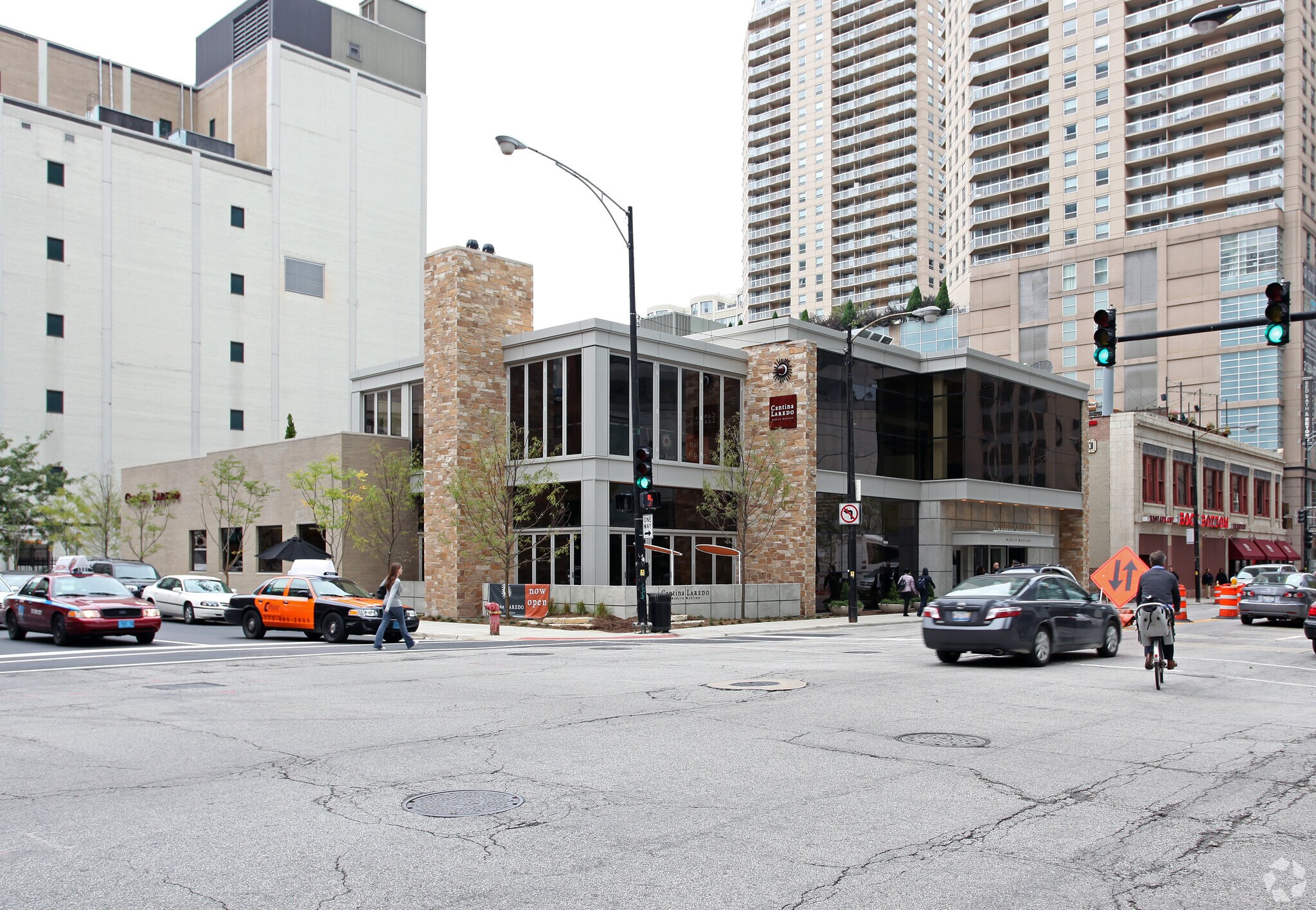 508 N State St, Chicago, IL for Rent