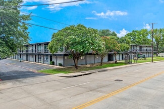 Longview, TX Apartments - 717 S Green St
