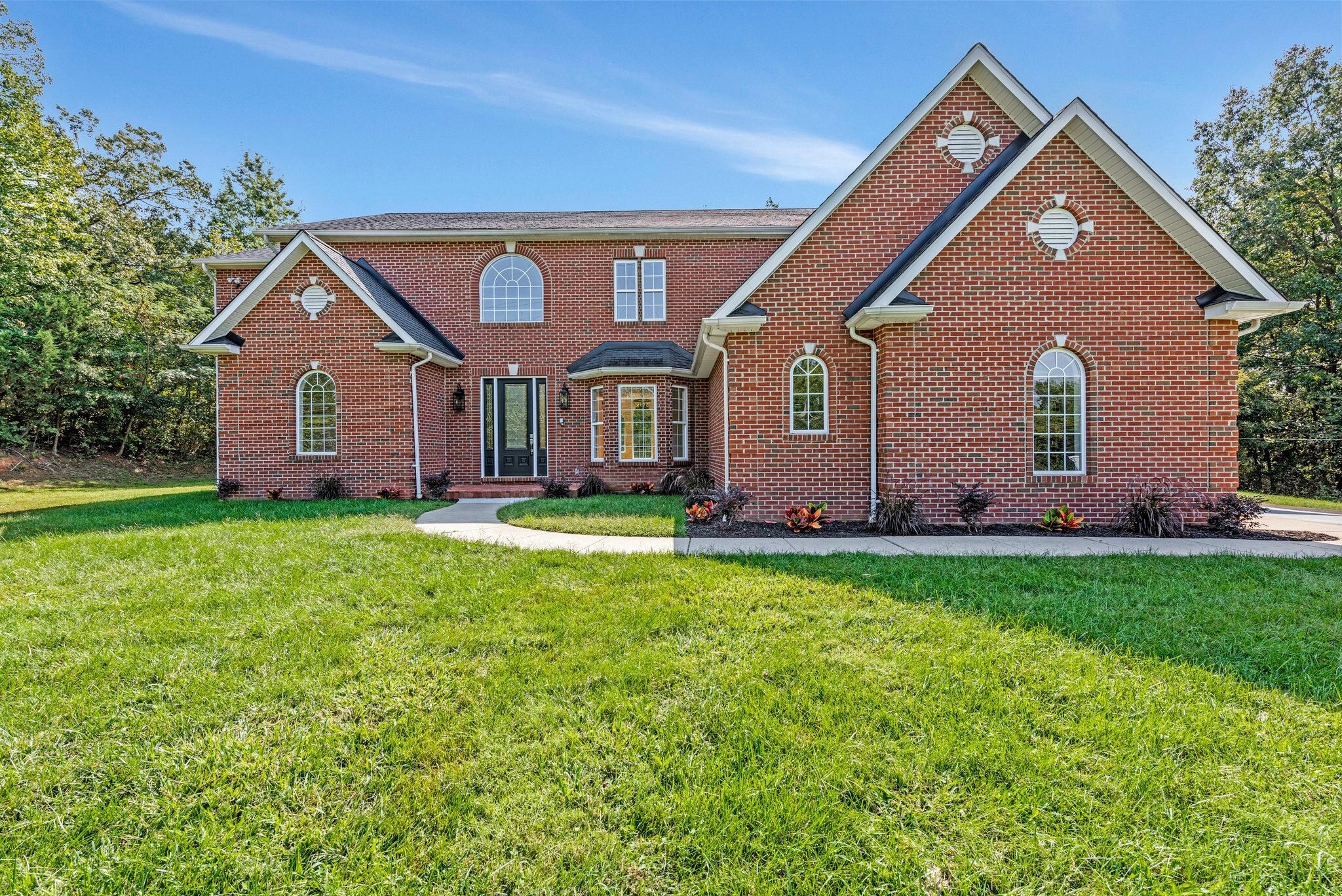 10811 Electric Ave, Lanham, MD for Sale