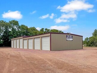 Tracy, MN Industrial - 351 S 4th St