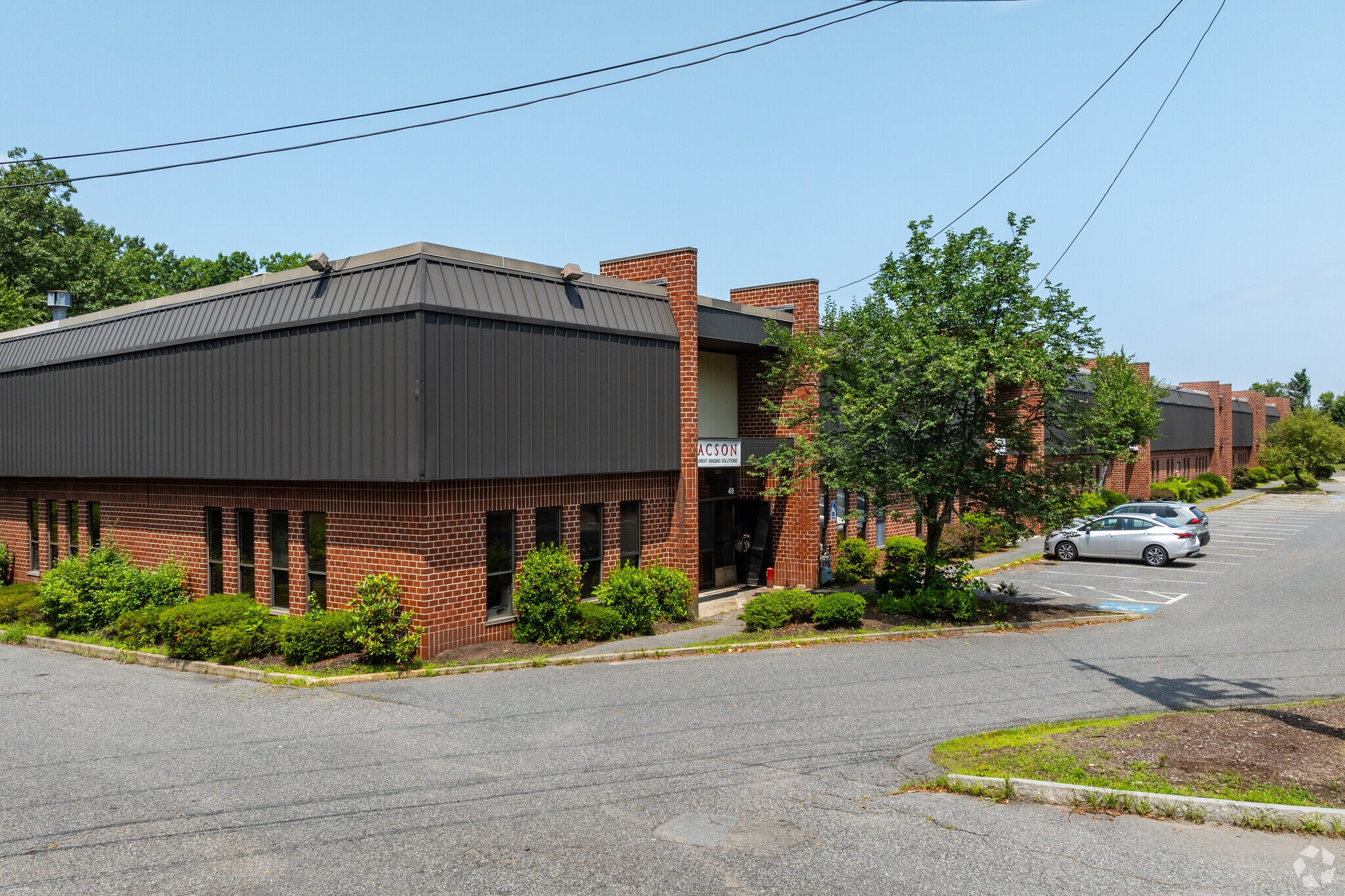 31-51 Loring Dr, Framingham, MA for Rent