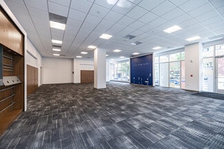 Milwaukee, WI Office/Retail, Retail - 2111 E Ivanhoe Pl