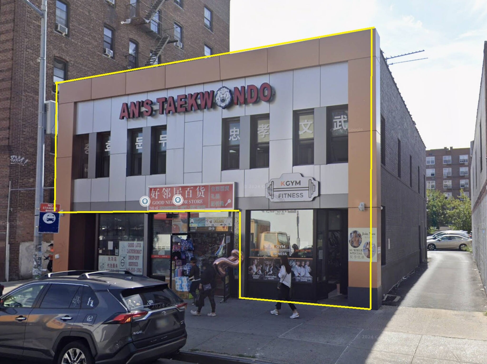14240 Roosevelt Ave, Flushing, NY for Rent