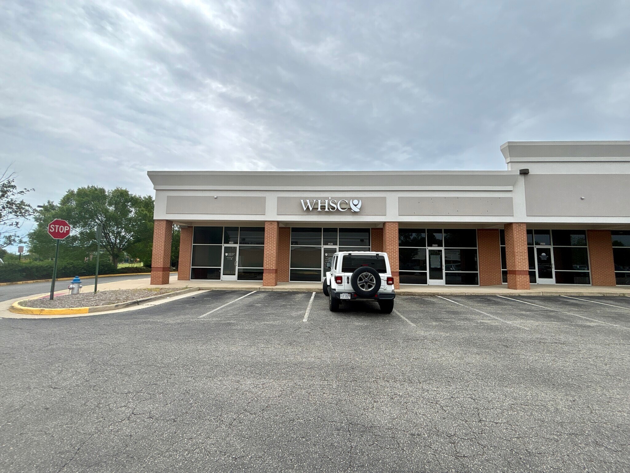 2521-2537 Cowan Blvd, Fredericksburg, VA for Rent