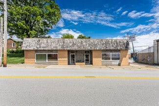 Alton, IL Showroom - 319-321 Ridge St