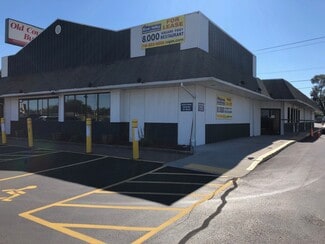 Eau Claire, WI Retail - 2613 E Clairemont Ave