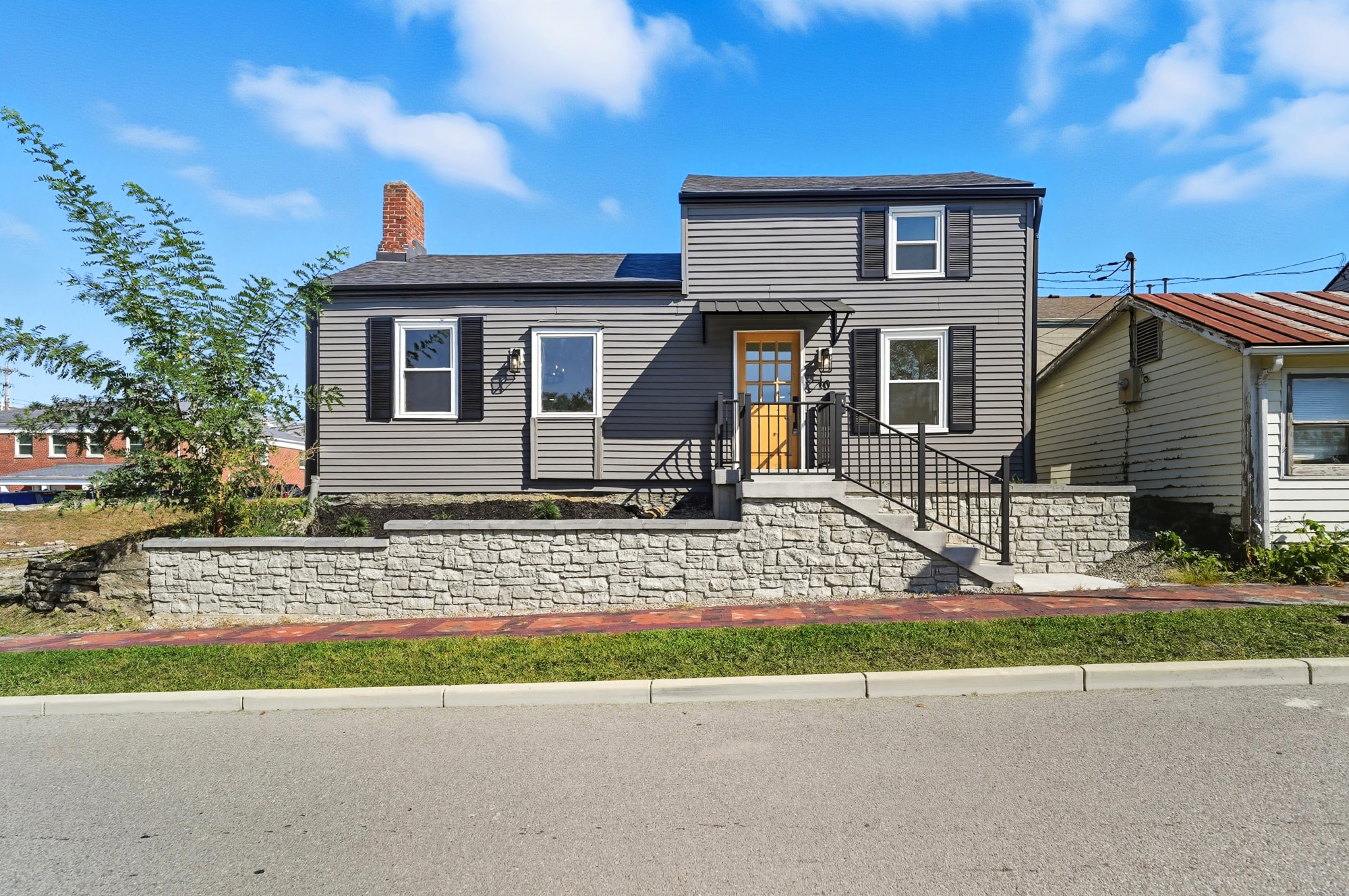 10 N Sycamore St, Lebanon, OH for Sale