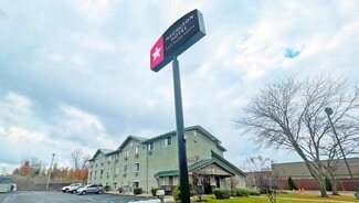Fort Wayne, IN Hospitality - 522 E Coliseum Blvd
