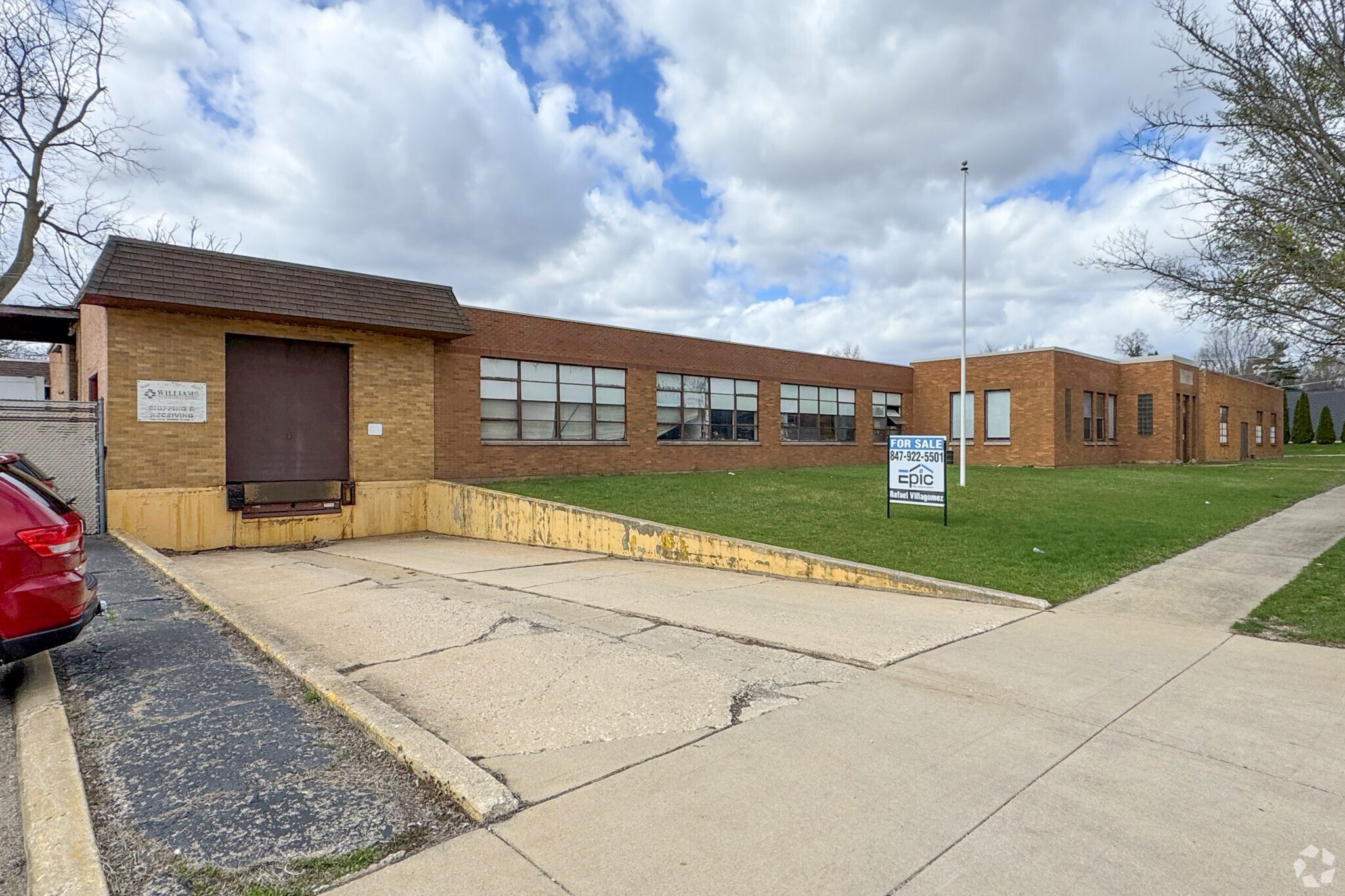158 N Edison Ave, Elgin, IL for Sale