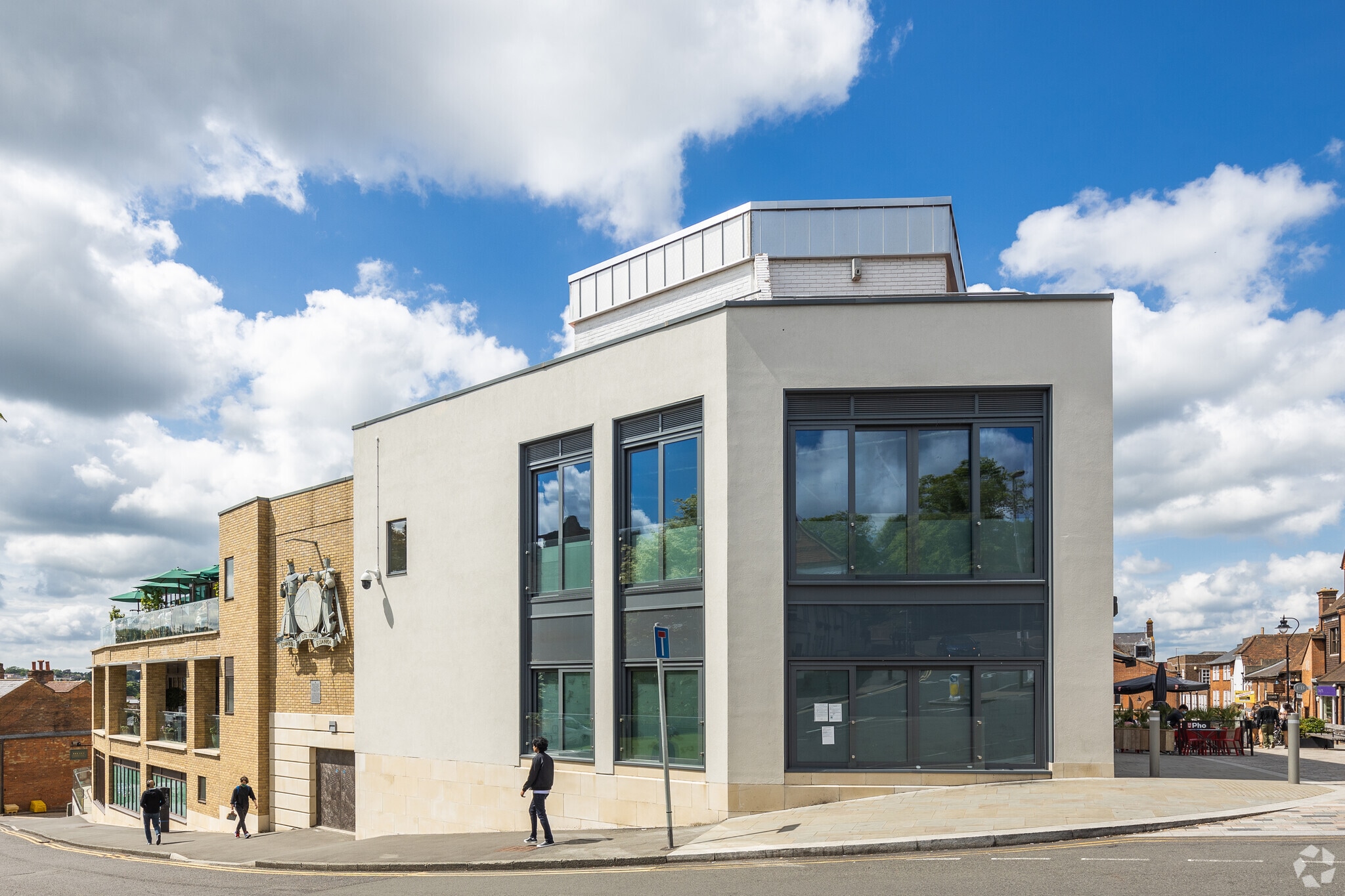 Tunsgate, Guildford, SRY for Rent