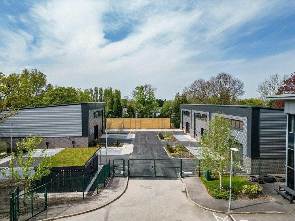 Longstone Rd, Manchester, GTM for Rent