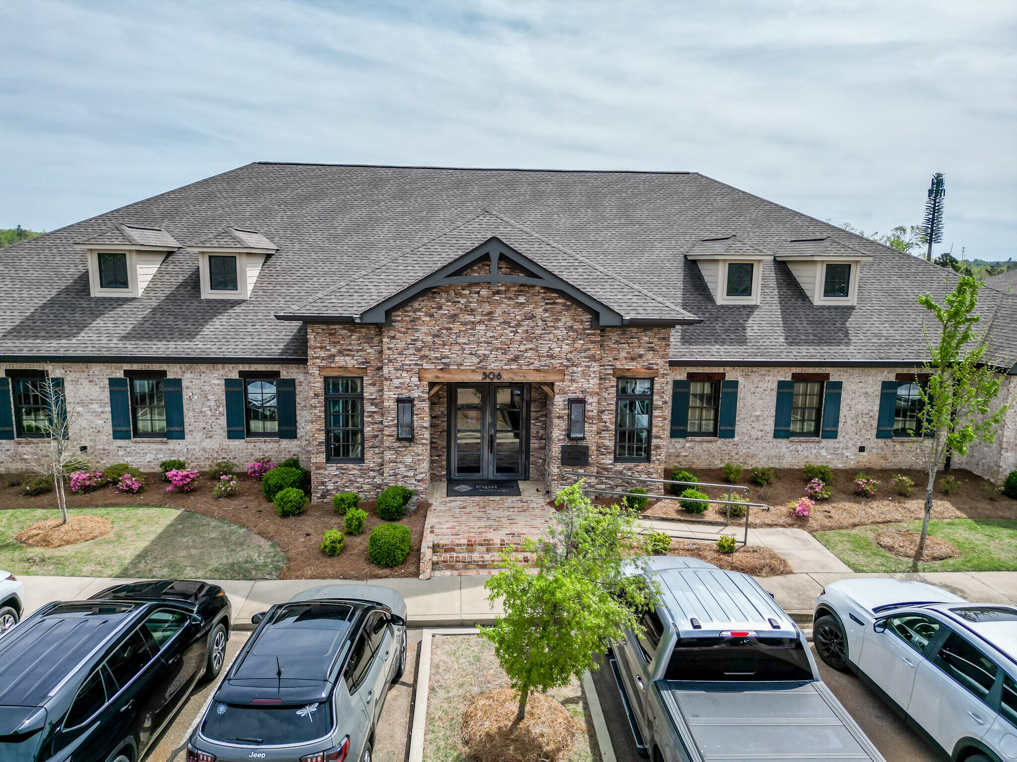 306 Enterprise Dr, Oxford, MS for Sale