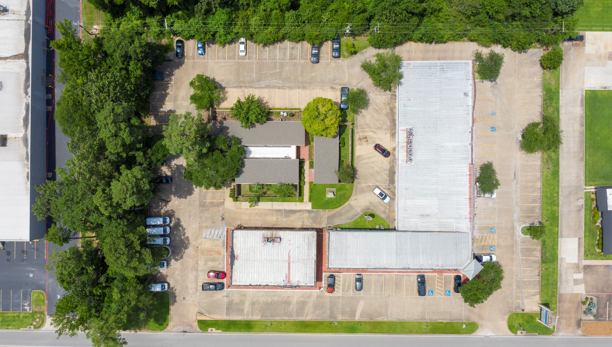4100 S Medford Dr, Lufkin, TX for Rent