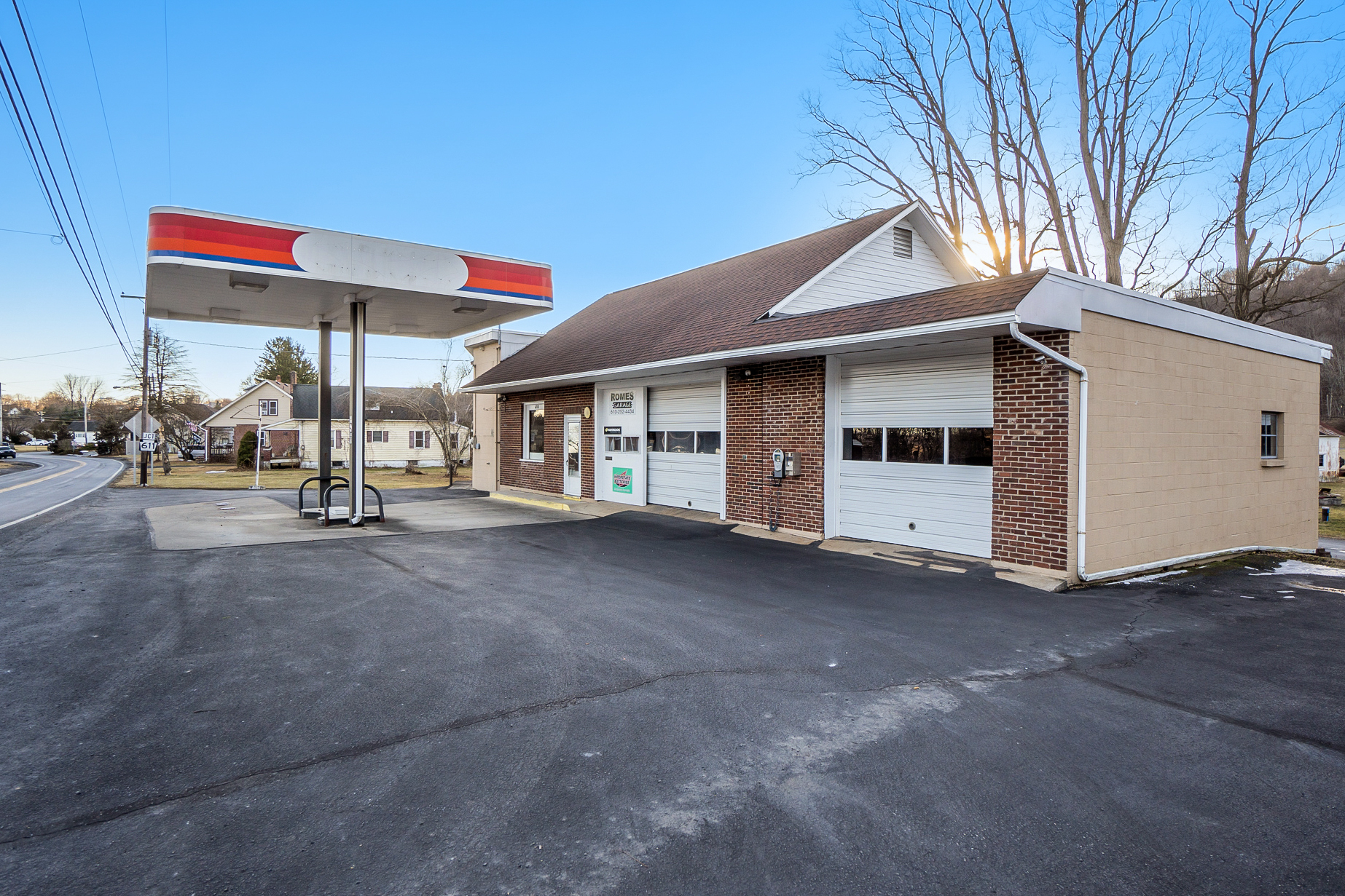 6712 Main St, Martins Creek, PA for Sale
