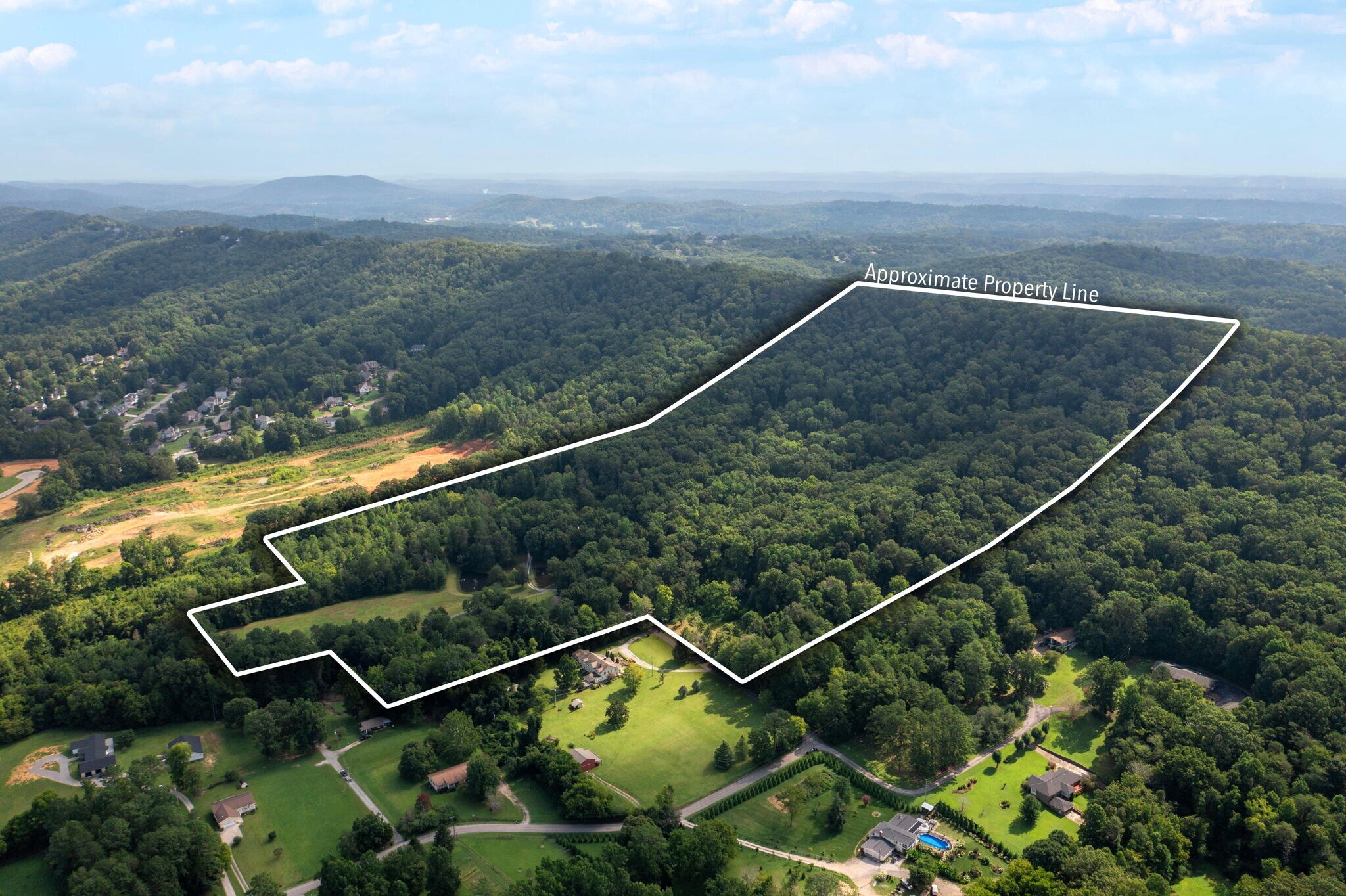 9426 Houston Ln, Ooltewah, TN for Sale