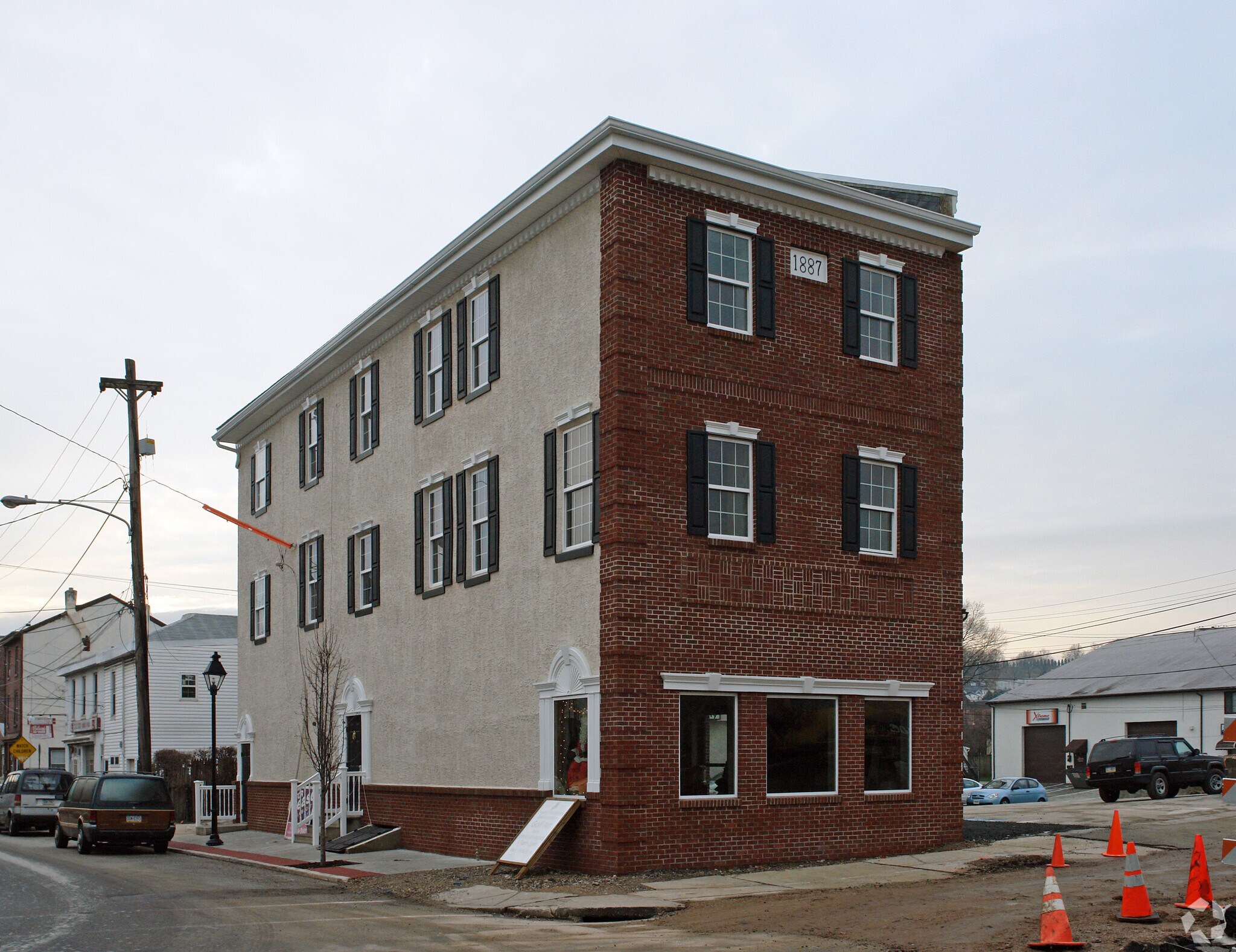 201 Dekalb St, Bridgeport, PA for Rent