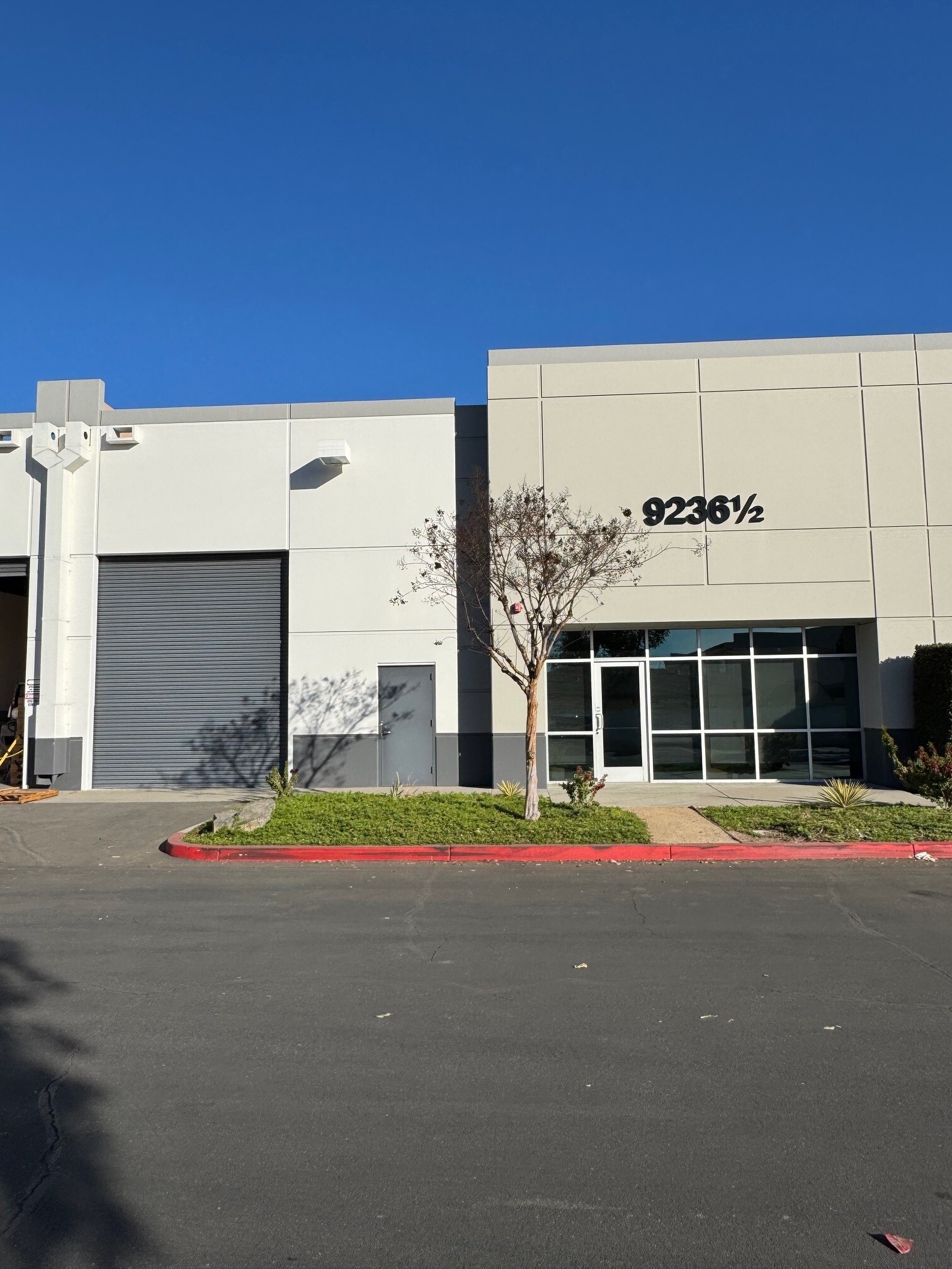 9220-9268 Hall Rd, Downey, CA for Rent