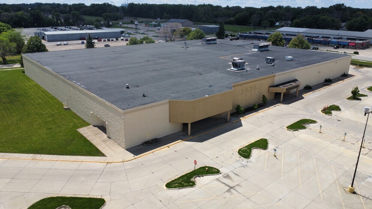 615 S Monroe Ave, Mason City, IA for Rent