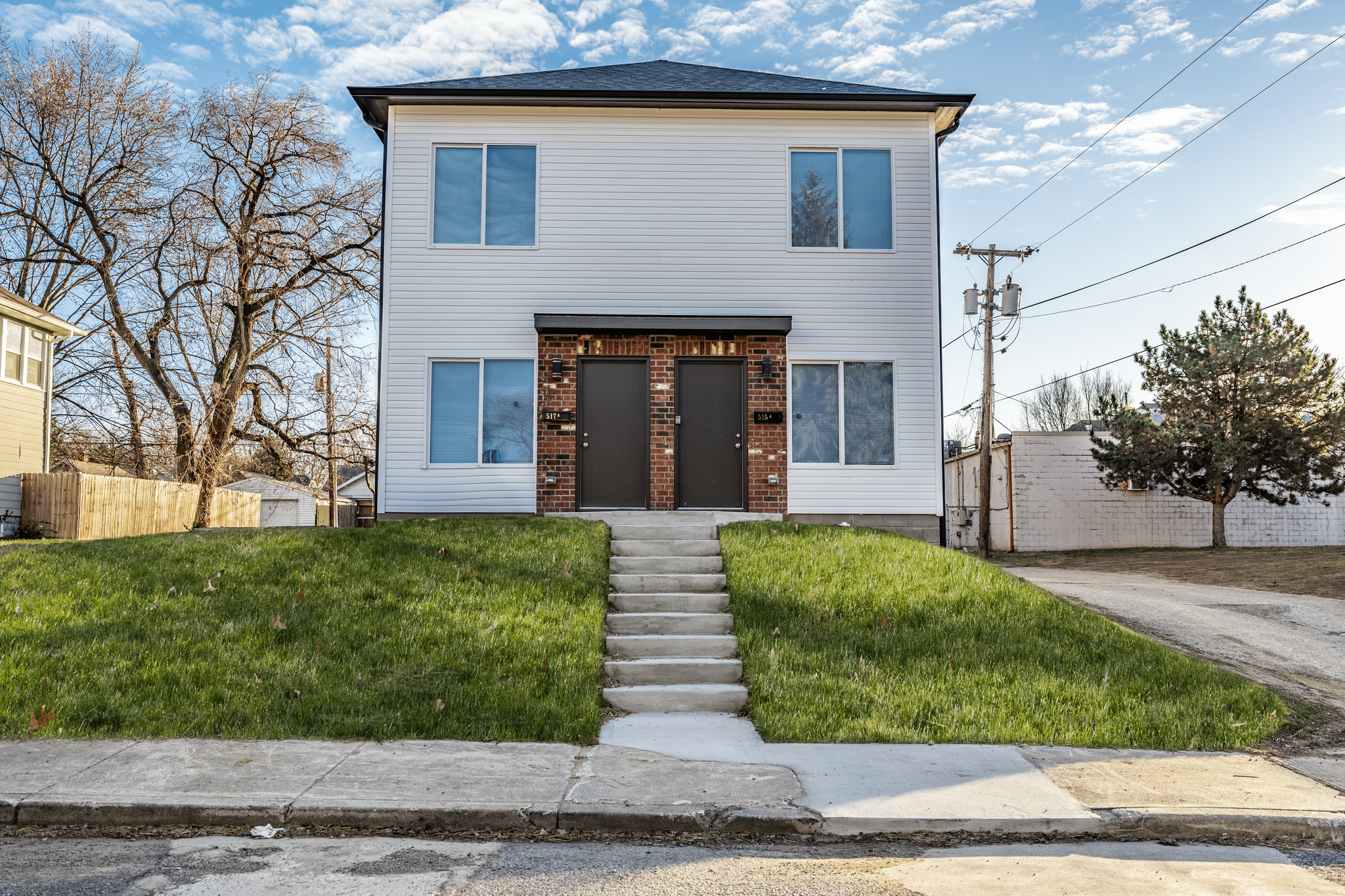 517 N Oxford St, Indianapolis, IN for Sale