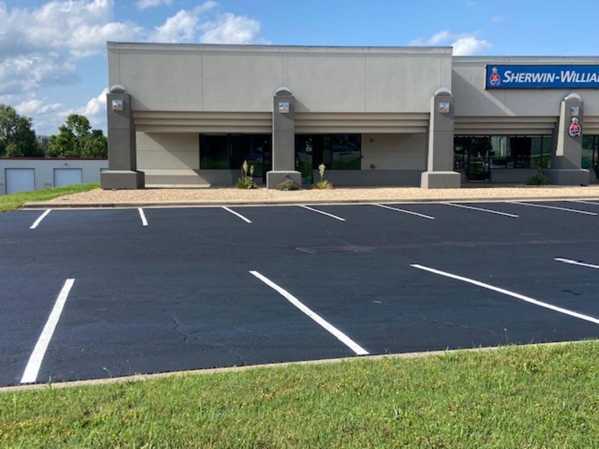 131 Industrial Park Dr, Hollister, MO for Rent