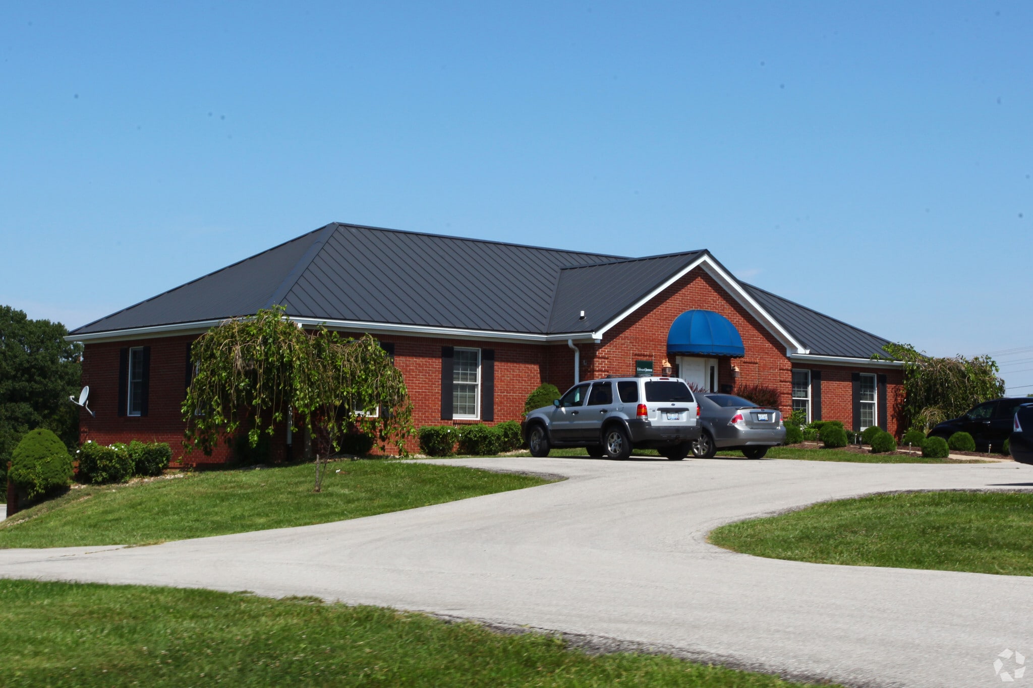 6287 Taylorsville Rd, Fisherville, KY for Rent