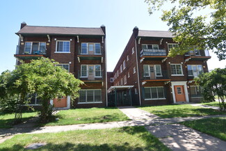 East Cleveland, OH Apartments - 1117 E 125th St