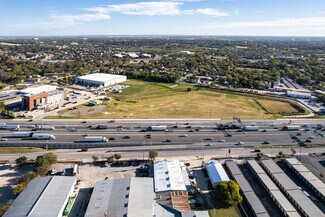 San Antonio, TX Commercial Land - 10640 N IH 35